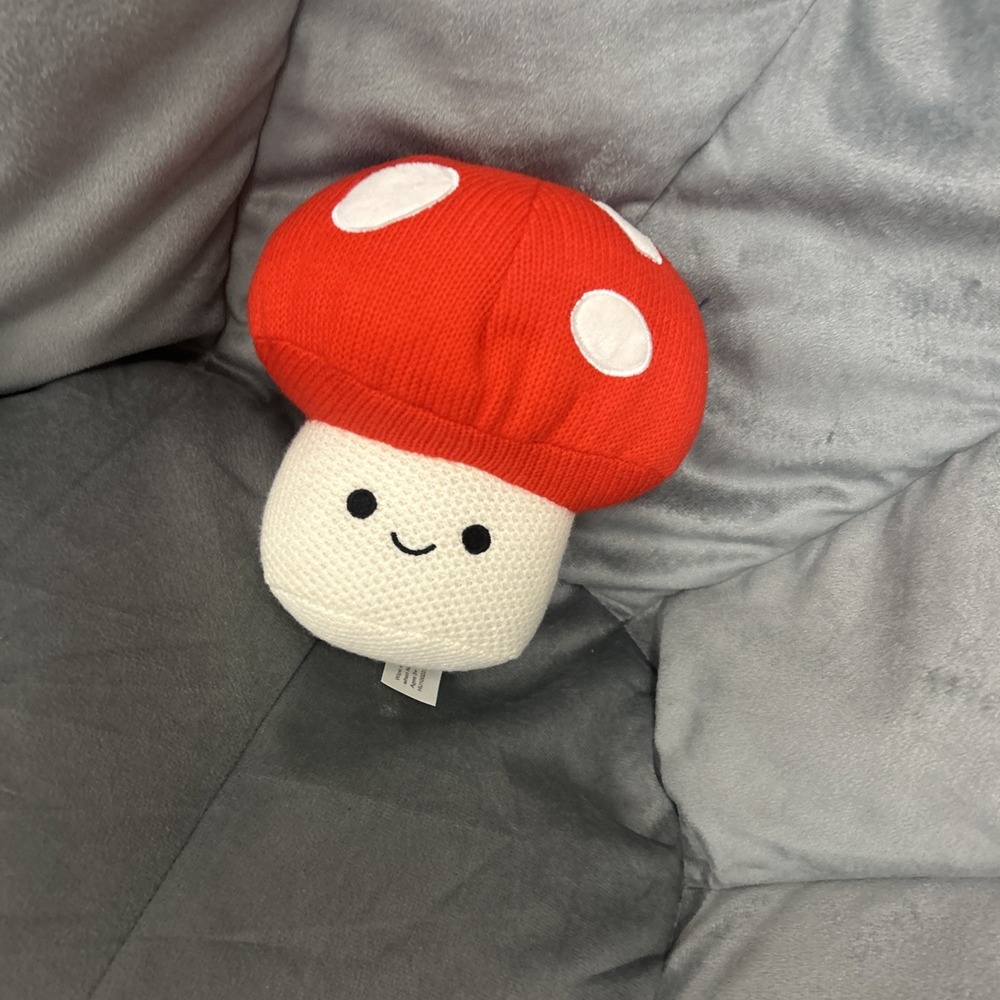 Cute Knitted Mushroom Plush Toy Red White Face Smiley Kawaii Stuffed Animal